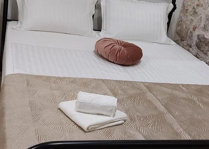 アパートホテル B